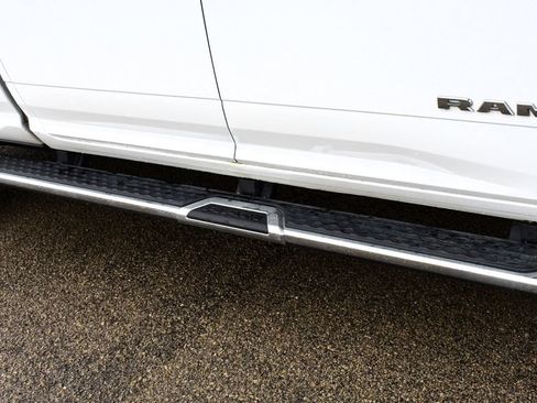 Used 2025 RAM 2500 Laramie AWD/4WD image 9