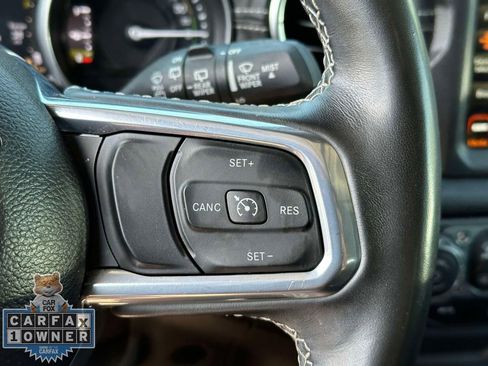 Used 2023 Jeep Wrangler Unlimited Sahara w/ Cold Weather Group AWD/4WD image 23
