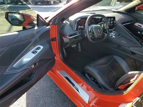 Used 2020 Chevrolet Corvette Stingray Coupe w/ Z51 Performance Package image 11