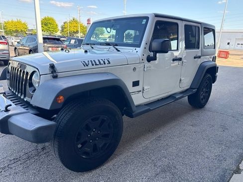 Used 2018 Jeep Wrangler Unlimited Sport w/ Quick Order Package 24W AWD/4WD image 6