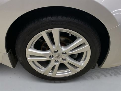 Used 2016 Nissan Altima 3.5 SL w/ 3.5 Technology Package FWD image 16