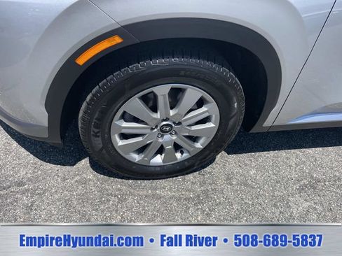 Used 2025 Hyundai Palisade SEL AWD/4WD image 12