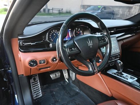 Used 2015 Maserati Quattroporte S Q4 image 29