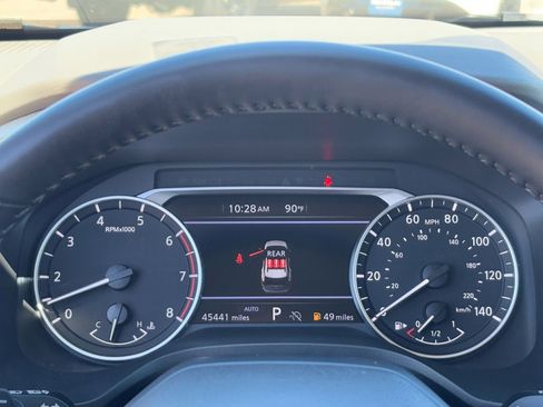 Used 2025 Nissan Rogue SV image 21