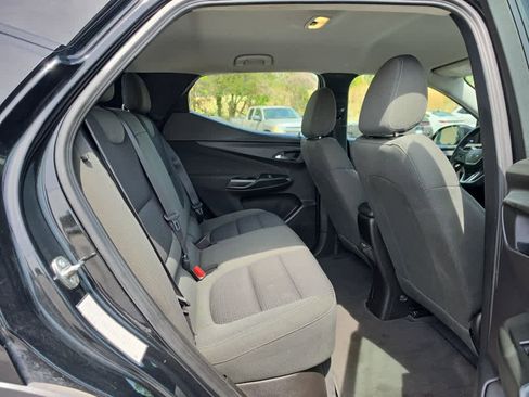 Used 2023 Chevrolet Bolt EUV LT FWD image 24