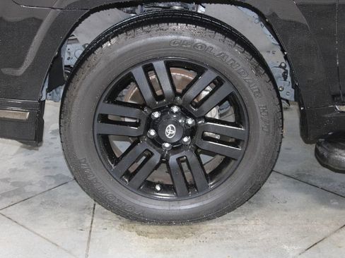 Used 2021 Toyota 4Runner Nightshade image 17