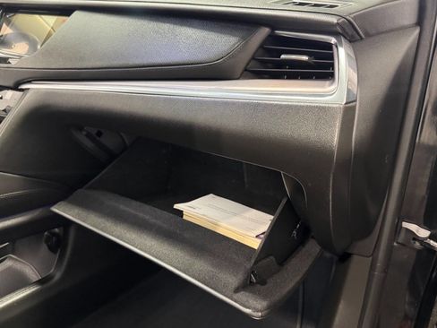 Used 2017 Cadillac XT5 Premium Luxury AWD/4WD image 22