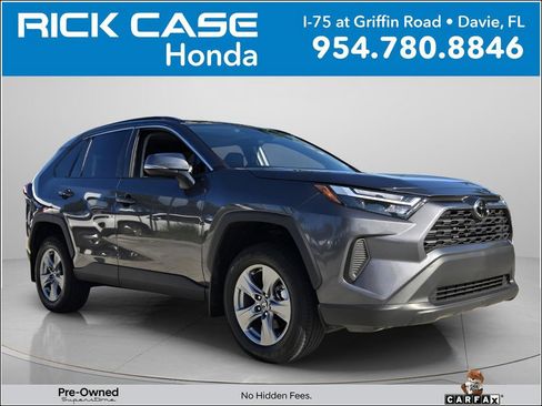 Used 2025 Toyota RAV4 XLE w/ Convenience Package FWD image 1