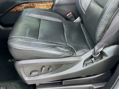 Used 2016 Chevrolet Suburban LTZ image 20