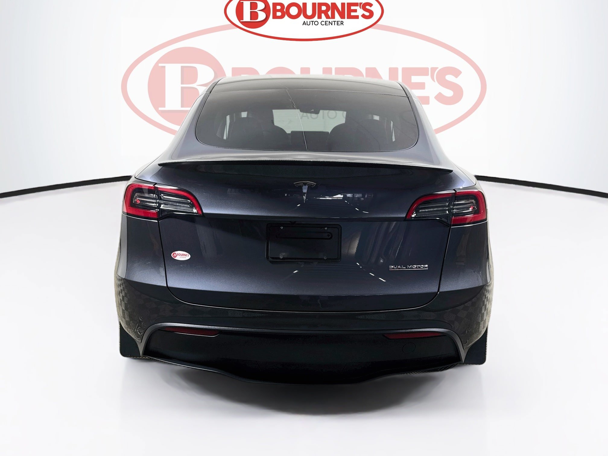Used 2023 Tesla Model Y Performance AWD/4WD image 9