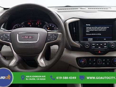 Used 2018 GMC Terrain Denali w/ Driver Alert Package II FWD image 5
