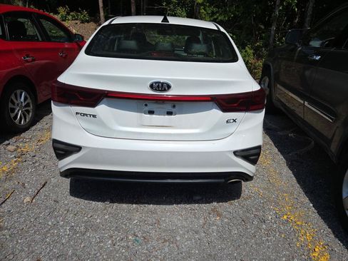 Used 2021 Kia Forte EX FWD image 5