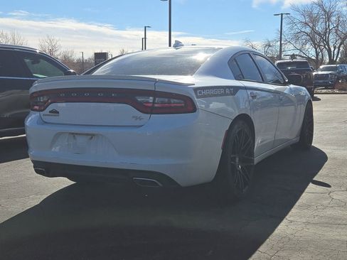 Used 2016 Dodge Charger R/T image 4