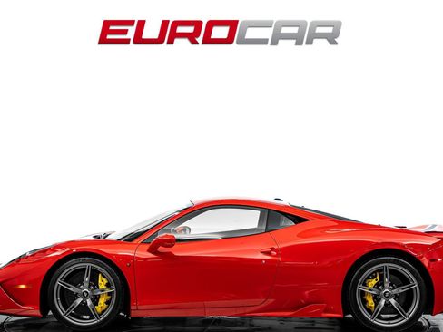 Used 2015 Ferrari 458 Speciale Coupe RWD image 2