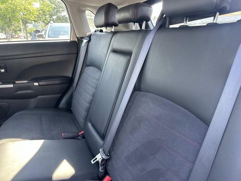 Used 2024 Mitsubishi Outlander Sport AWD image 17