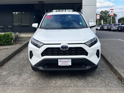 Certified 2024 Toyota RAV4 LE AWD/4WD image 2