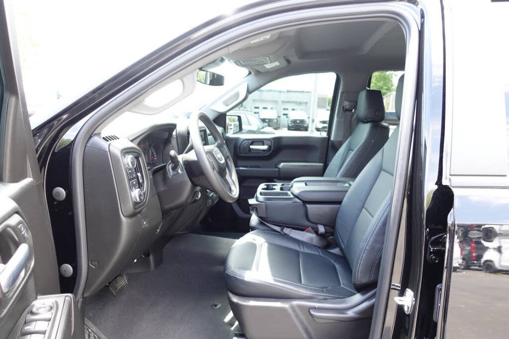 Used 2024 GMC Sierra 1500 Pro w/ Graphite Edition AWD/4WD image 17