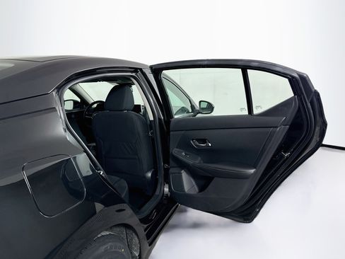 Used 2023 Nissan Sentra SV FWD image 28