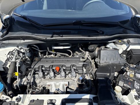 Used 2022 Honda HR-V Sport image 11