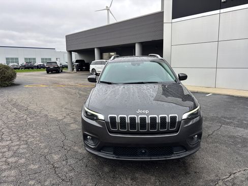 Used 2021 Jeep Cherokee Latitude Lux w/ Sun & Sound Group image 2