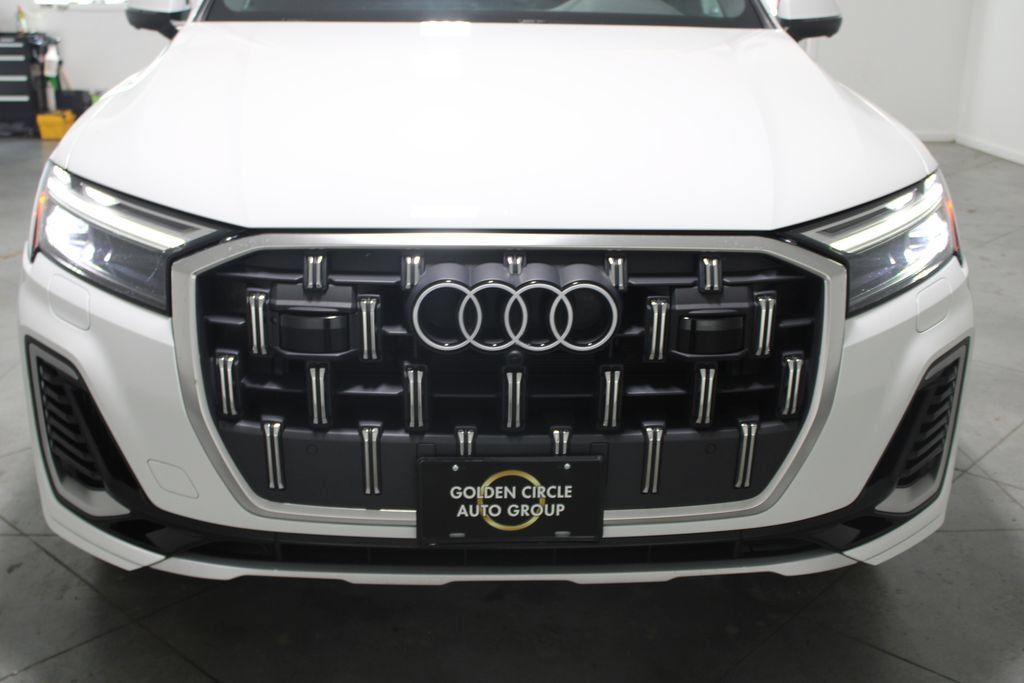 Used 2025 Audi Q7 3.0T Premium Plus AWD/4WD image 51