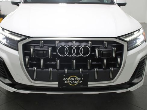 Used 2025 Audi Q7 3.0T Premium Plus AWD/4WD image 51