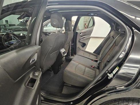 Used 2019 Chevrolet Equinox LT FWD image 30