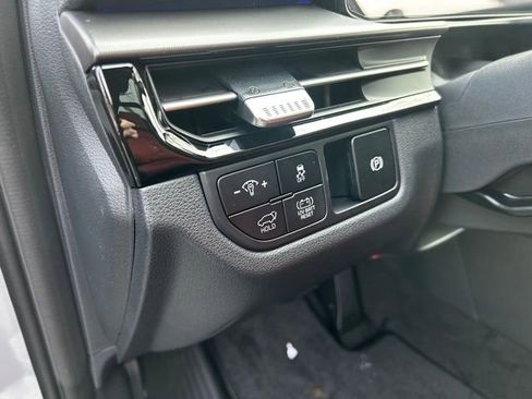 New 2026 Kia Sportage SX Prestige AWD/4WD image 16