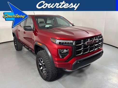 Used 2025 GMC Canyon AT4 w/ AT4X Package AWD/4WD image 1