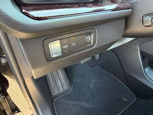 New 2026 Chevrolet Traverse RS FWD image 19