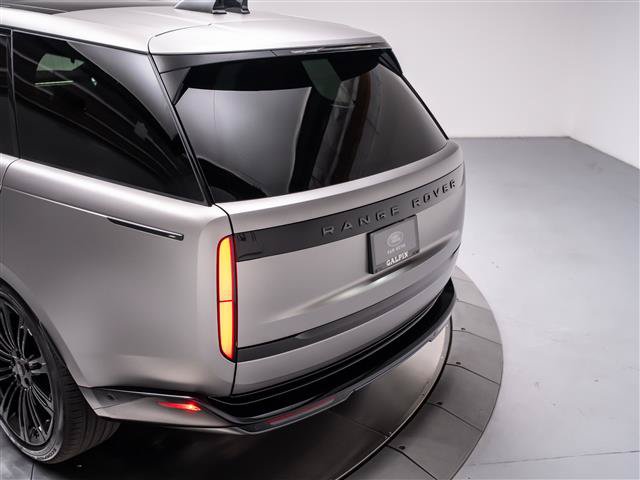 New 2027 Land Rover Range Rover SE AWD/4WD image 30