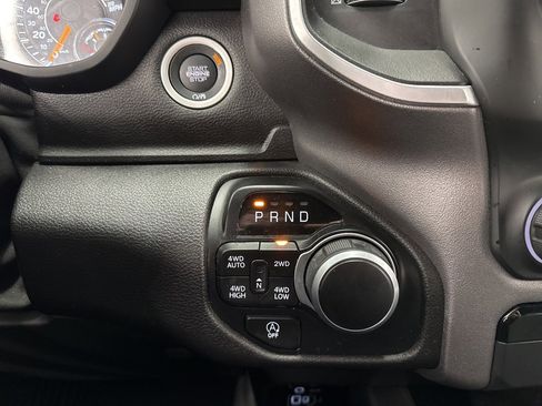 Used 2021 RAM 1500 Big Horn image 22