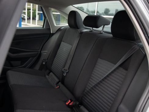 Used 2025 Volkswagen Jetta S FWD image 9