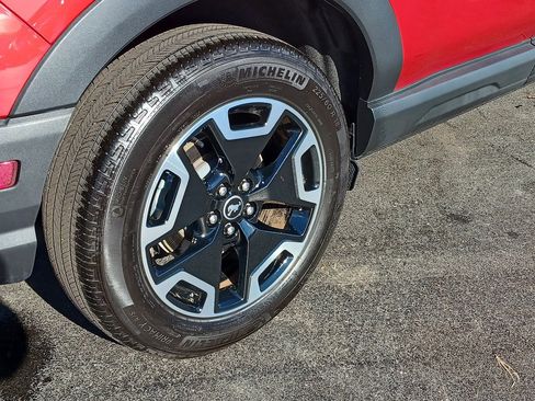 Used 2024 Ford Bronco Sport Outer Banks image 8