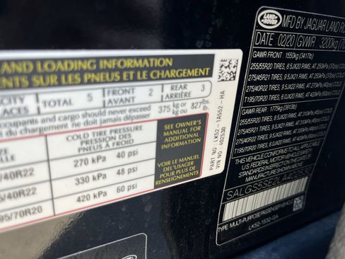 Used 2020 Land Rover Range Rover Long Wheelbase HSE image 35