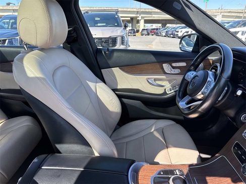 Used 2020 Mercedes-Benz C 300 4MATIC Sedan image 28