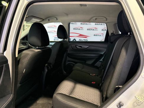Used 2019 Nissan Rogue SV AWD/4WD image 37