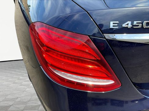 Used 2019 Mercedes-Benz E 450 4MATIC Sedan w/ Premium Package image 23