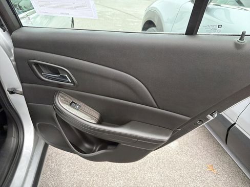 Used 2015 Chevrolet Malibu LT w/ Leather Package image 30