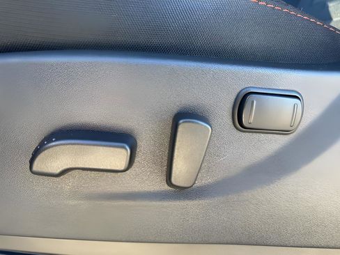 New 2025 Nissan Frontier PRO-4X w/ Pro Convenience Package image 13