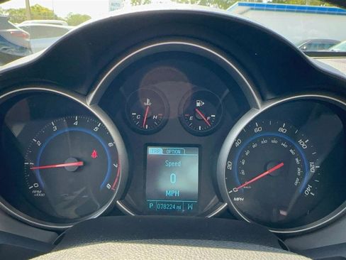 Used 2016 Chevrolet Cruze LS image 36