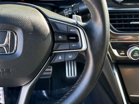 Used 2022 Honda Accord Sport image 15