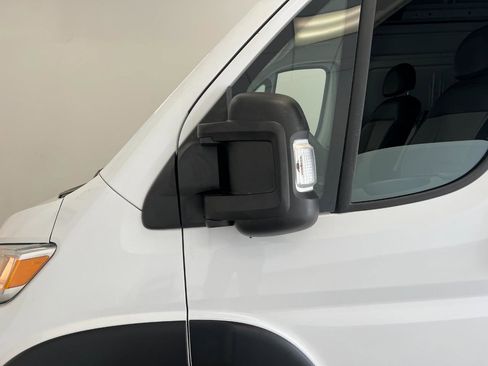 Used 2025 RAM ProMaster 2500 w/ Convenience Group FWD image 51