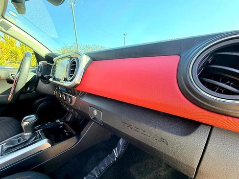 Used 2023 Toyota Tacoma SR5 image 22