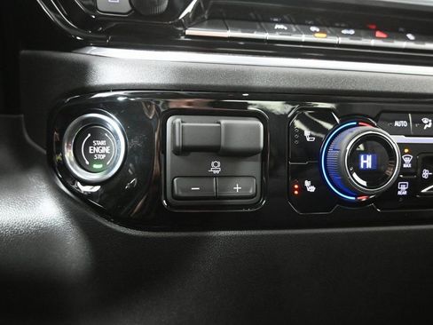 New 2026 Chevrolet Silverado 1500 LT AWD/4WD image 30