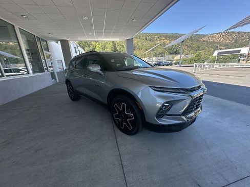 New 2025 Chevrolet Blazer RS w/ Driver Confidence II Package image 36