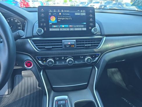 Used 2022 Honda Accord Touring image 24