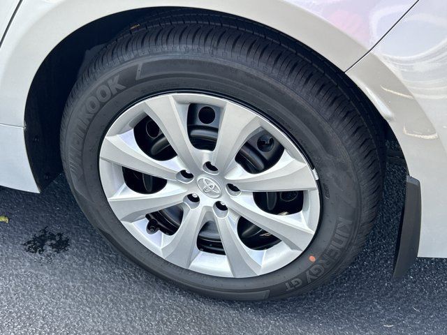 New 2026 Toyota Corolla LE FWD image 10