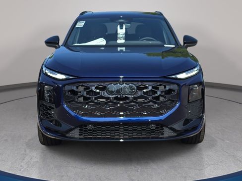 New 2026 Audi Q3 quattro 2.0T AWD/4WD image 2