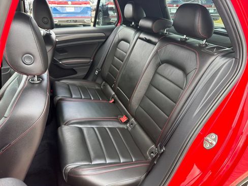 Certified 2020 Volkswagen GTI SE FWD image 21